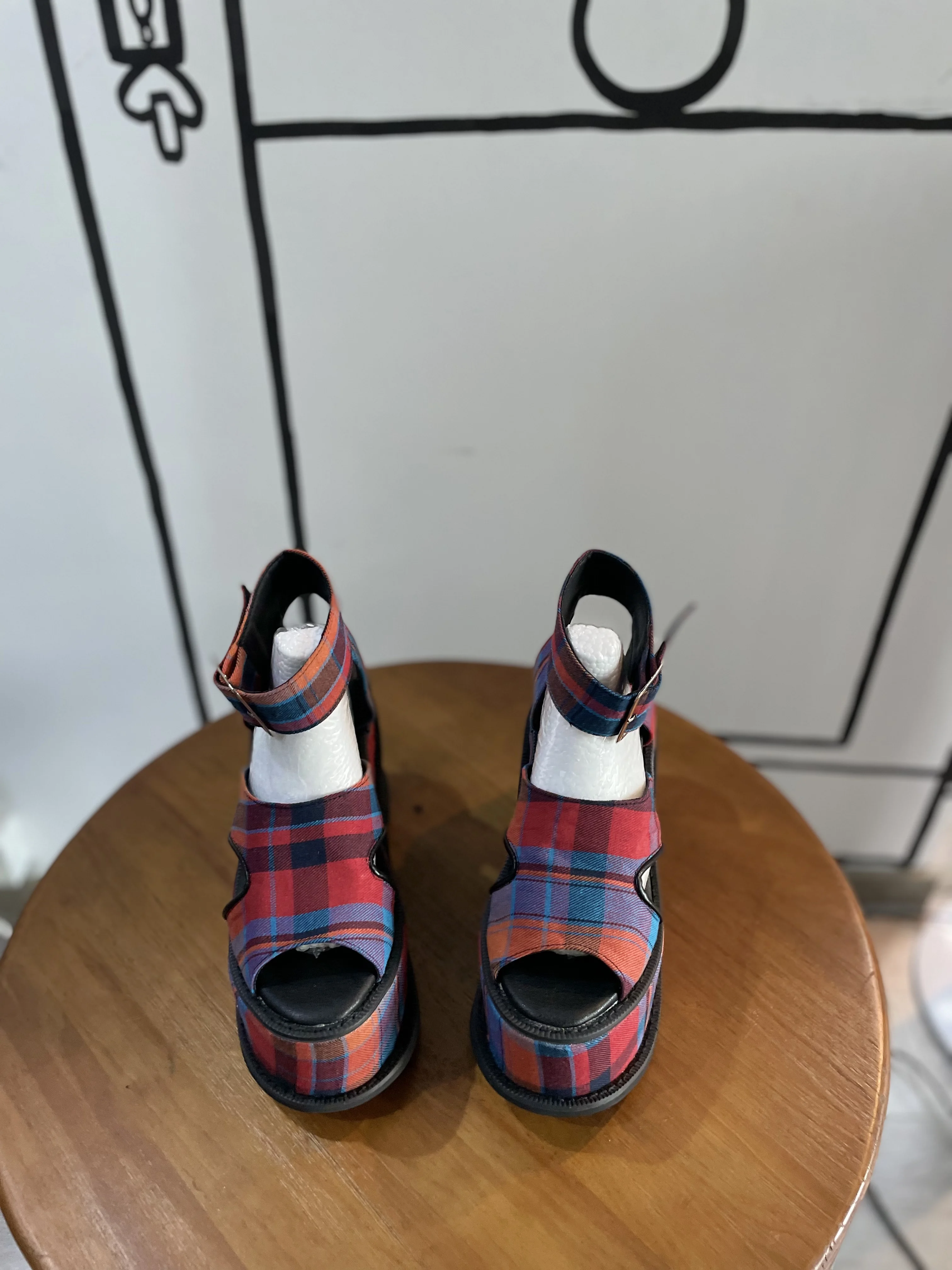 Platform Plaid Buckle Strap Sa - Women Fashion Show บทวิจารณ์และราคา