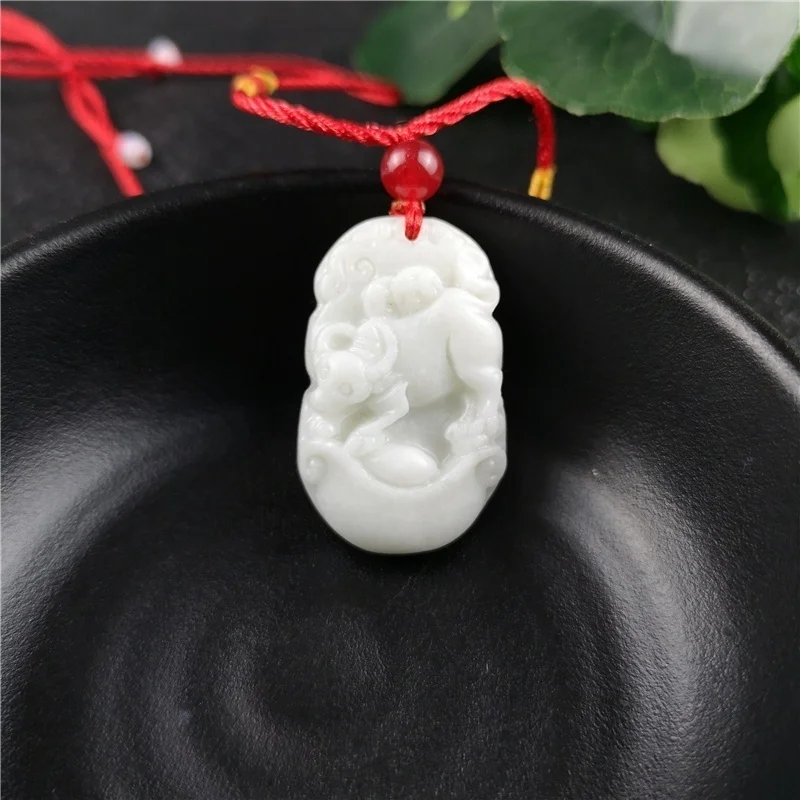 Chinese Zodiac Carved Jade Pen - Women'S Fashion Jewellery บทวิจารณ์และราคา
