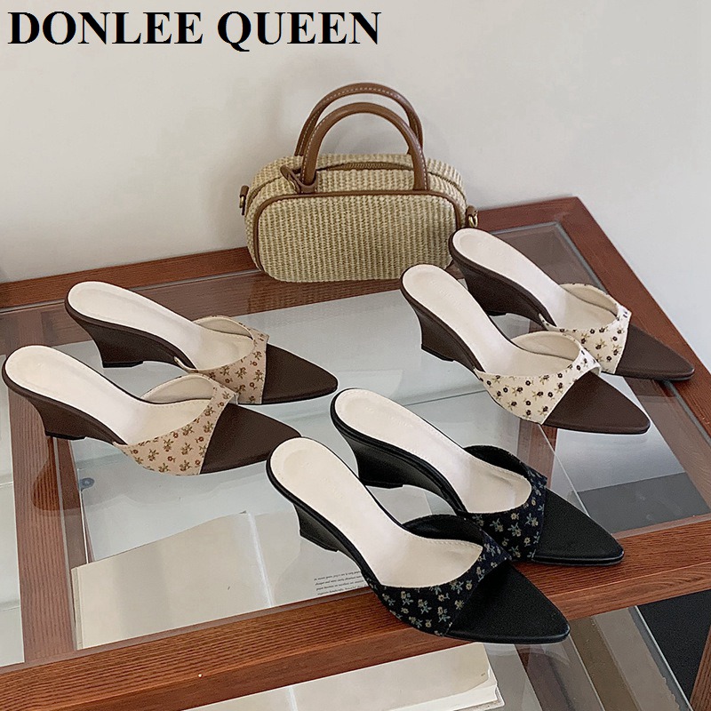 2026 New Slippers Women Slides - Women Queen Fashion บทวิจารณ์และราคา