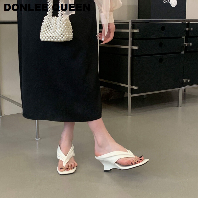 2026 New Summer Slippers Women - Women Queen Fashion บทวิจารณ์และราคา