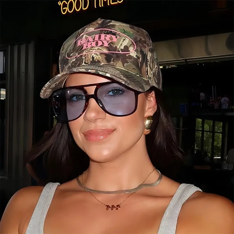 Unisex Fashion Sunglasses UV40 - Women'S Fashion In The 90S บทวิจารณ์และราคา