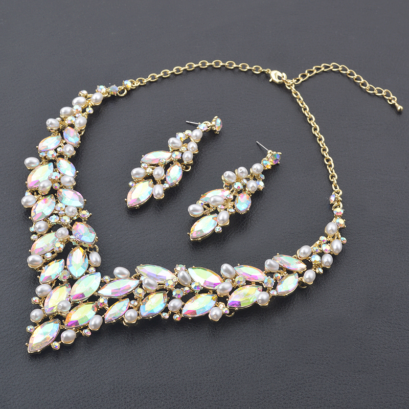 Delicate Golded Pearl Crystal  - Women'S Fashion Jewellery บทวิจารณ์และราคา